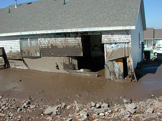 Houses in Santaquin and Spring Valley damaged by mudflows